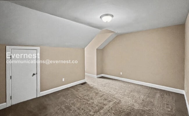 Building Photo - 144 Brown Estates Dr