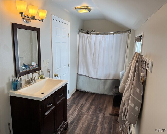 Building Photo - 3956 Nelson Heights