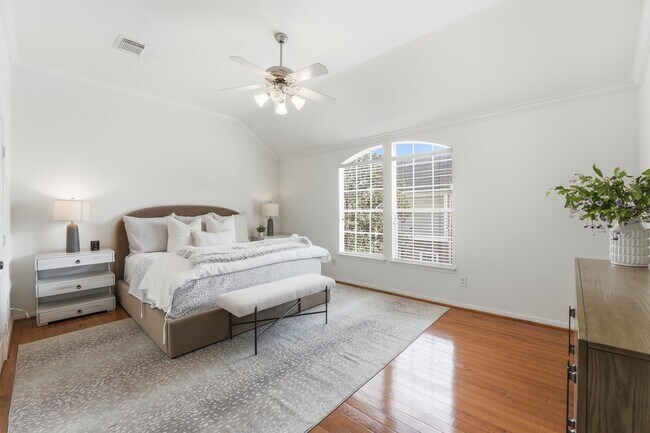 Building Photo - 1433 Oneil St