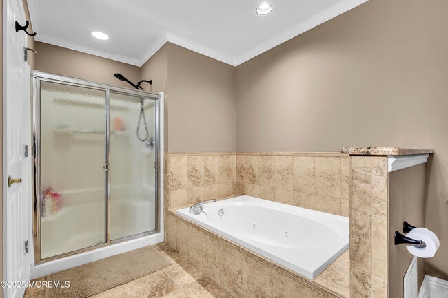 Building Photo - 203 Muskflower Ct