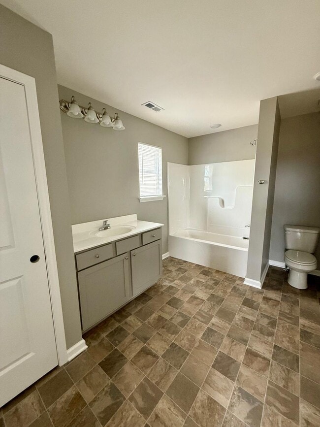 Building Photo - 203 Jared Parker Wy