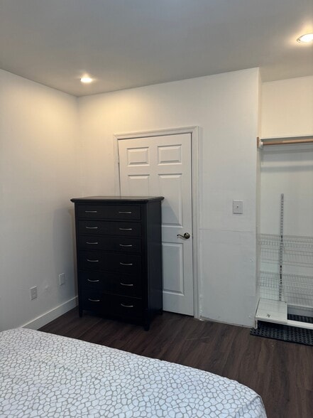 Building Photo - 103 Trupenny Turn