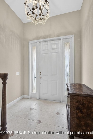 Building Photo - 803 del Sol Cir