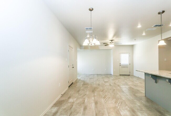 Building Photo - 6903 67th St