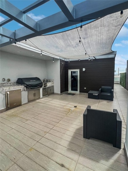 Building Photo - 10336 NW 64th St