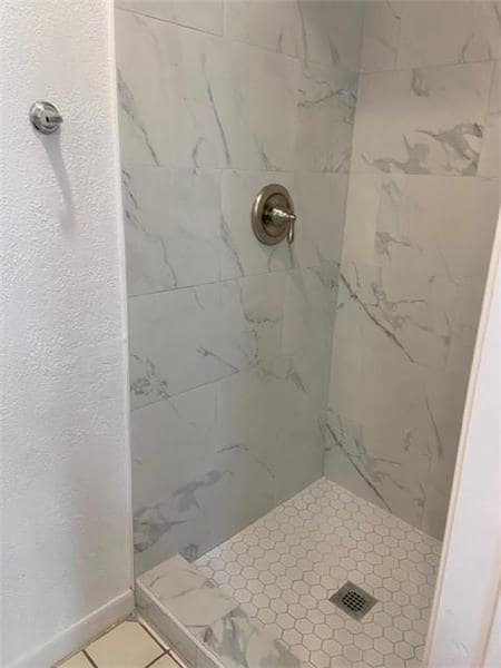 Building Photo - 746 Country Pl Dr