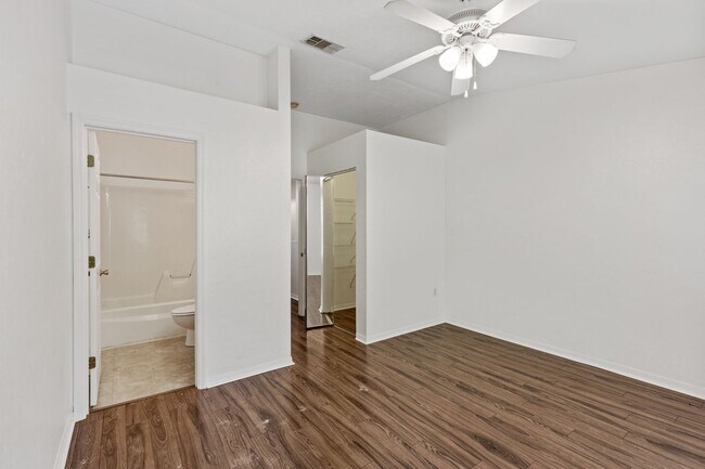 Building Photo - Just Reduced!! Close to UF Two Story Townhouse