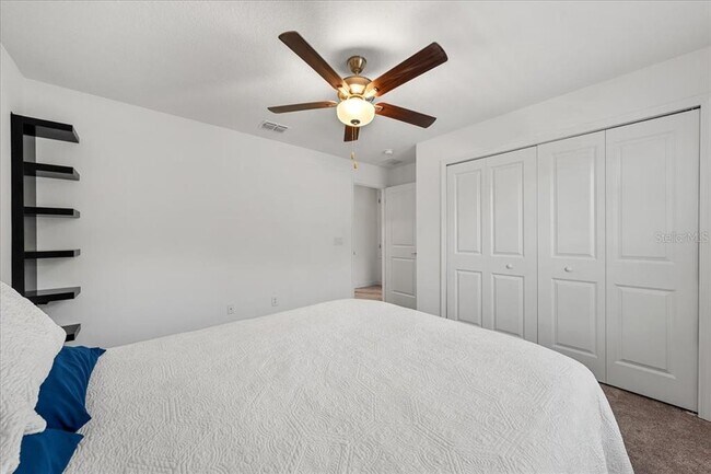 Building Photo - 8166 Crescent Oaks Dr