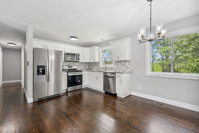 Building Photo - 4641 E 13th Pl