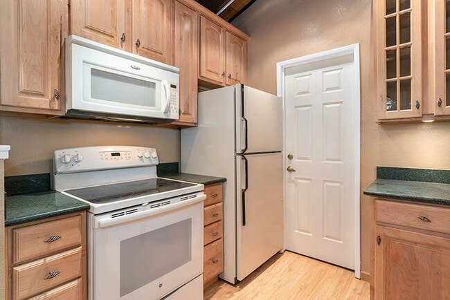 Building Photo - Incline Village: Condo - 4 Bedrooms,3.5 Ba...