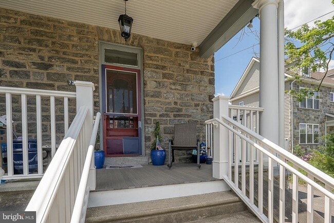 Building Photo - 7350 Ridge Ave