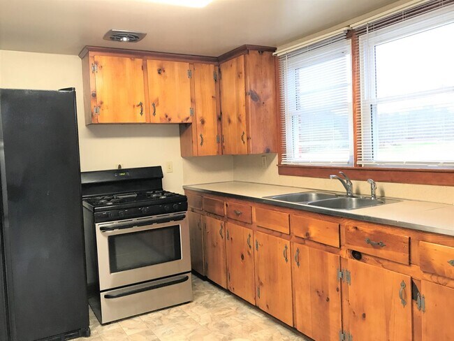 Building Photo - Inclusive, Remote, & Inviting Rental Home