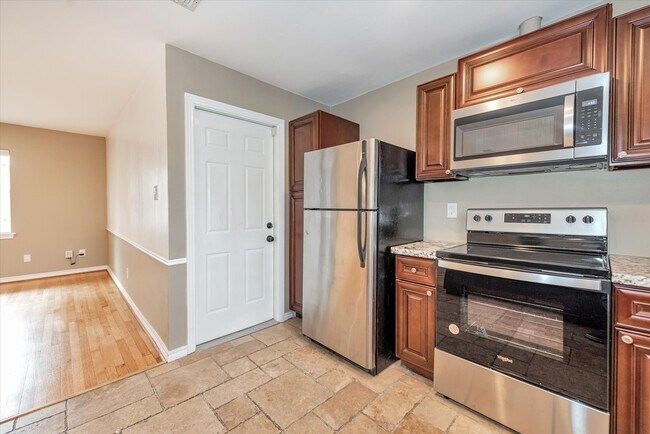 Building Photo - 5321 Pagewood Ln