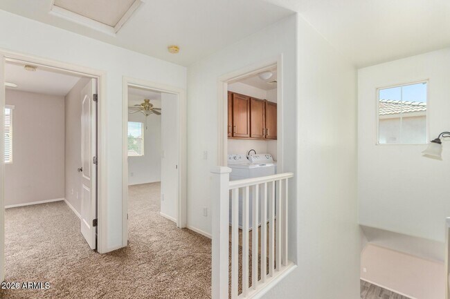Building Photo - 4334 E Carla Vista Dr