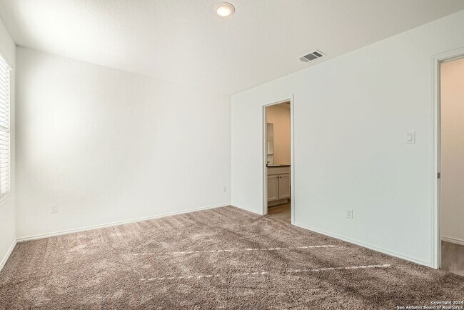 Building Photo - 5196 Fowler Crst