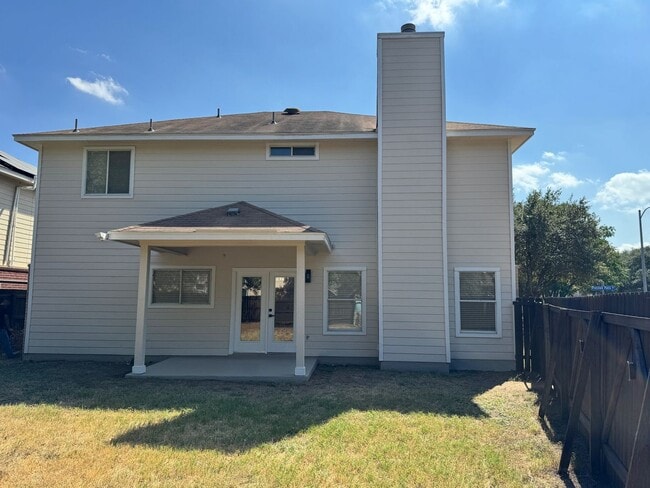Building Photo - Move-In Ready Family Home in North San Ant...