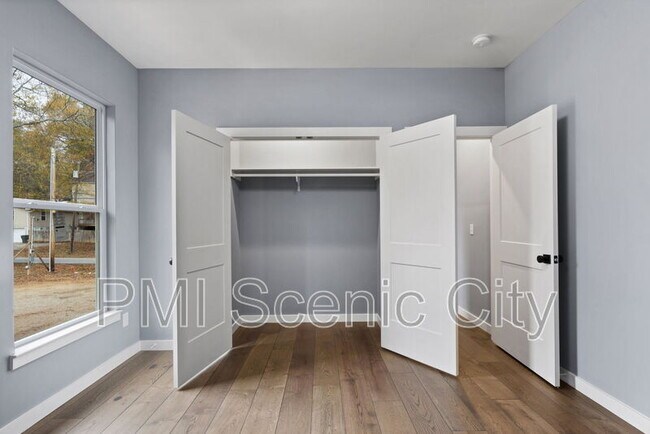 Building Photo - 1316 Gadd Rd