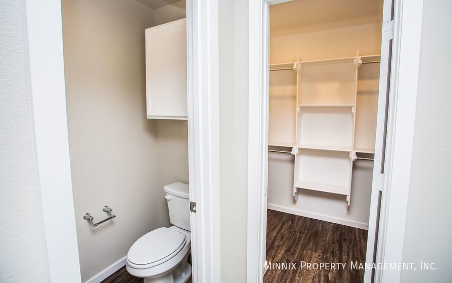 Building Photo - 2105 Kokomo Ave