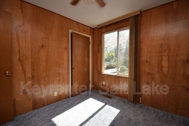 Building Photo - 6054 S 2075 E