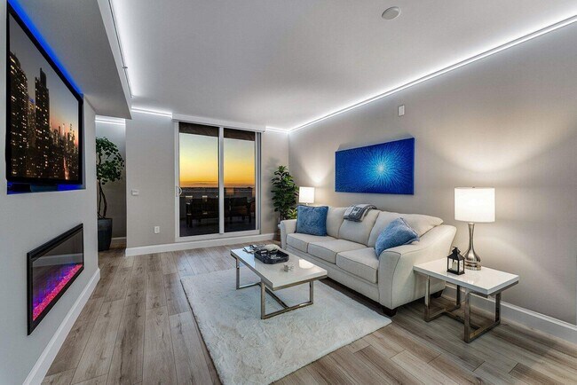 Building Photo - 255 Evernia St