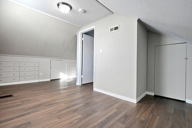 Building Photo - Spacious 4-Bedroom Home at an Exceptional Value – $1,799/month