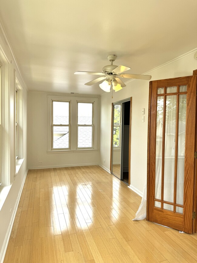 Building Photo - 2327 N 75th Ave