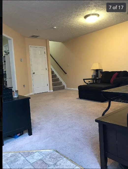 Building Photo - 8903 Mallard Ct