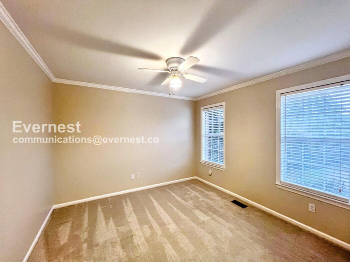 Building Photo - 121 Illinois Bayou Dr