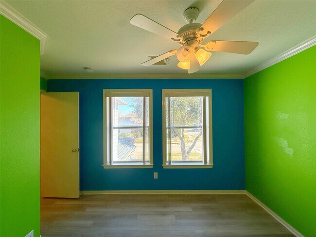 Building Photo - 16015 Youpon Valley Dr