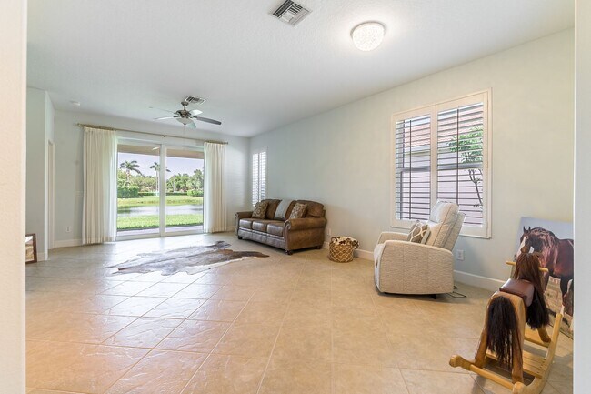 Building Photo - Modern, 2/3 Bed, 2 Bath Spacious Single St...