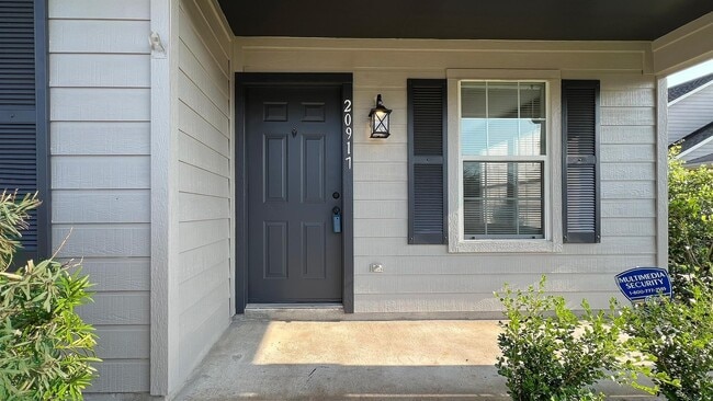 Building Photo - 20917 Patriot Park Ln