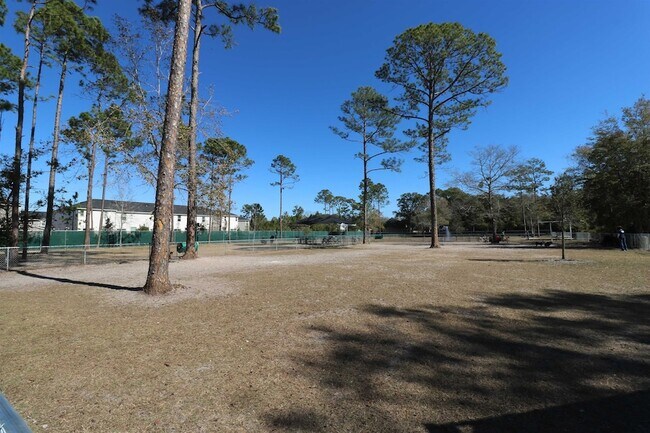 Building Photo - 311 Sandstone Dr