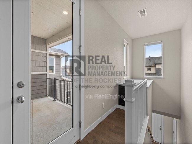 Building Photo - 4115 N Park Dr