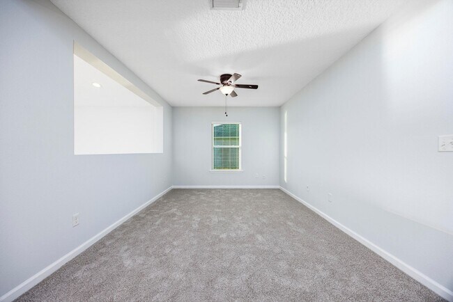 Building Photo - 76690 Timbercreek Blvd