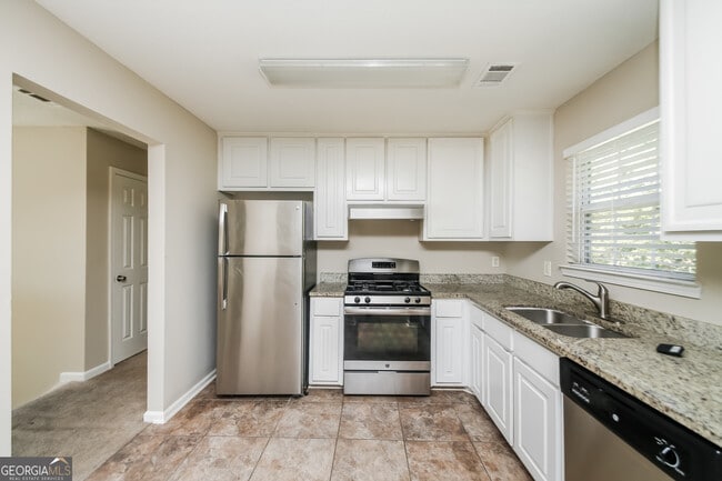 Building Photo - 3775 Buffington Pl