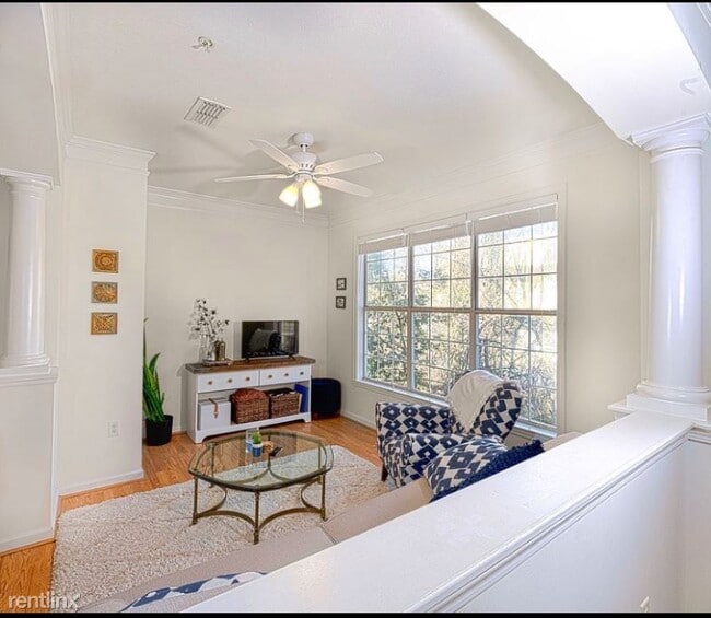 Building Photo - 1338 Westchester Ridge NE