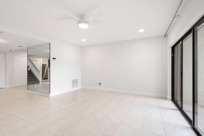 Building Photo - 4834 Bethel Creek Dr