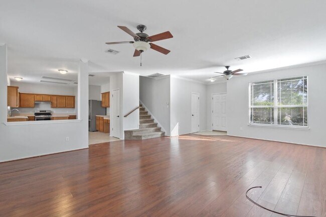 Building Photo - 120 Brazos Ln