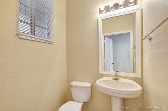 Building Photo - 1302 Lucaya Dr