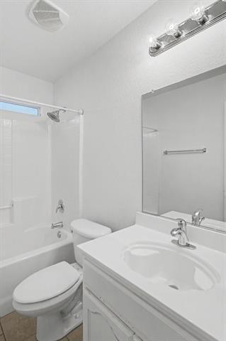 Building Photo - 10925 Caldwell Ln