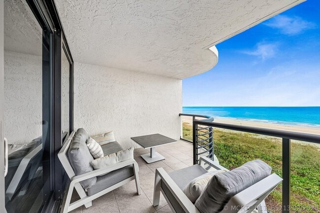 Building Photo - 2727 S Ocean Blvd