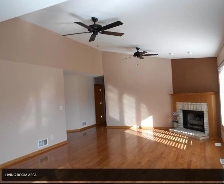 Building Photo - 1763 22nd Ave