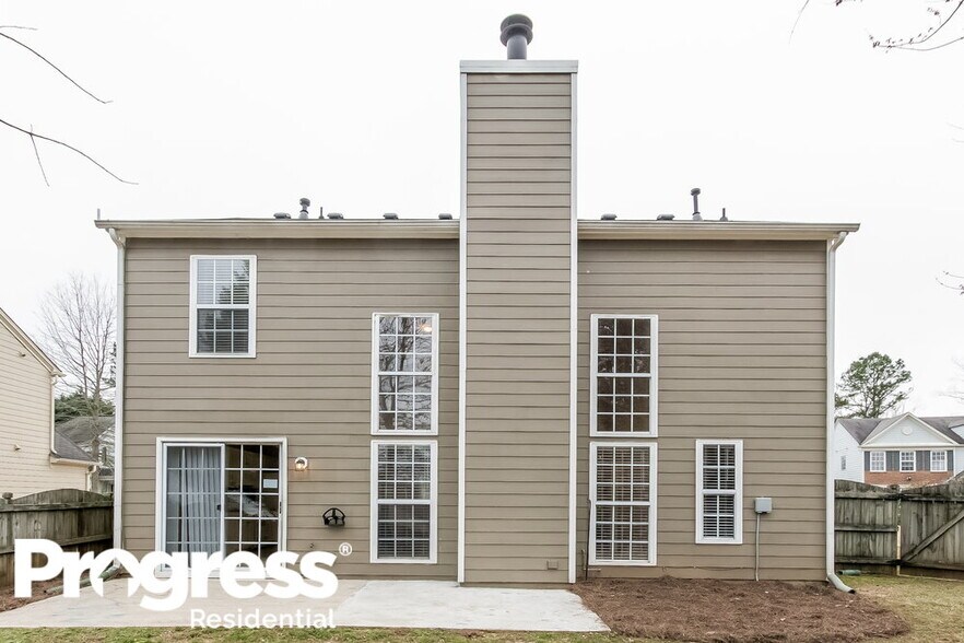 Building Photo - 205 Ashland Dr