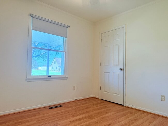 Building Photo - Welcome Home to Harrington: 3-Bedroom Oasi...