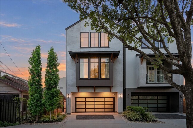 Building Photo - 1728 Ridgewood St