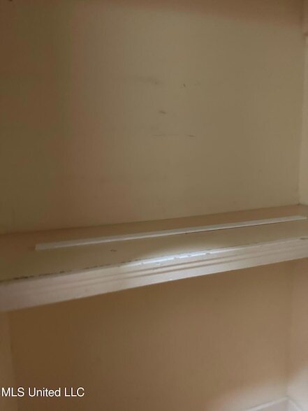 Building Photo - 3564 Cowan Pl