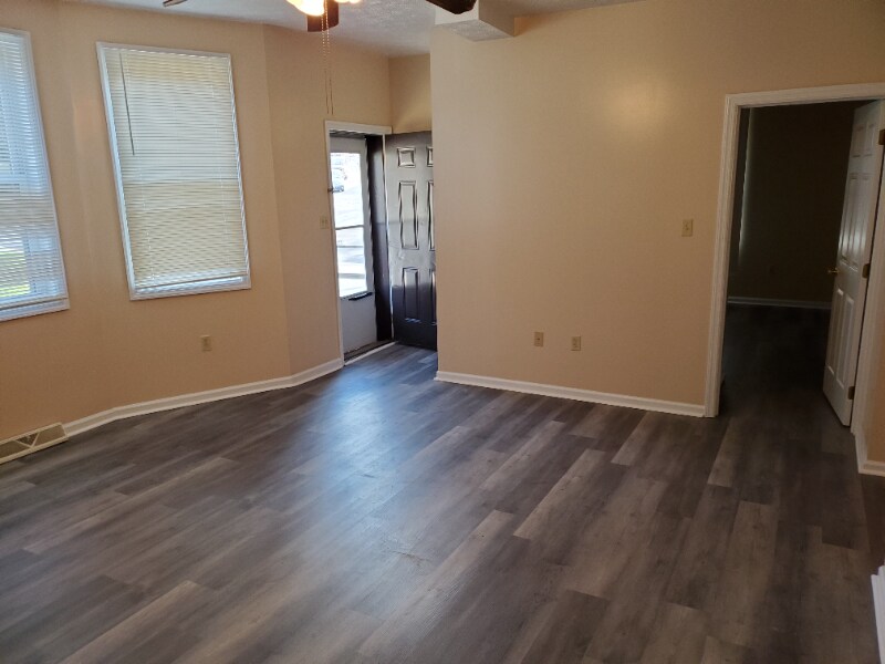 Building Photo - 600 Overbrook Blvd