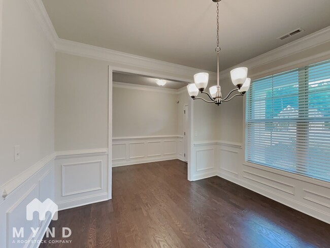 Building Photo - 7377 Birchshire Dr