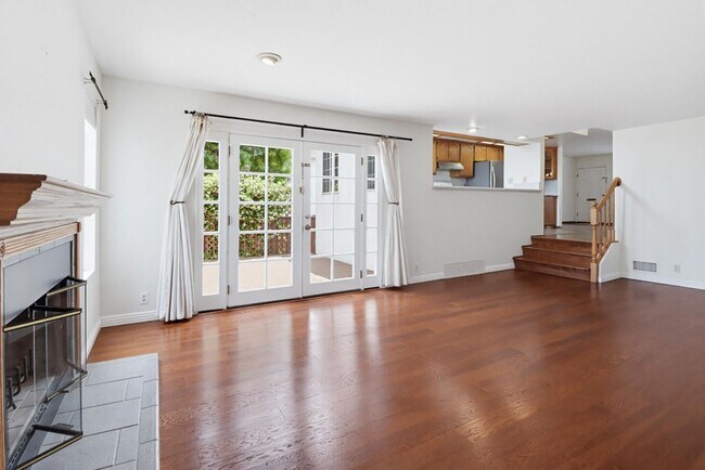 Building Photo - Beautifully Maintained Home in La Mesa — 3 Bed / 2 Bath | 1,600 Sq Ft