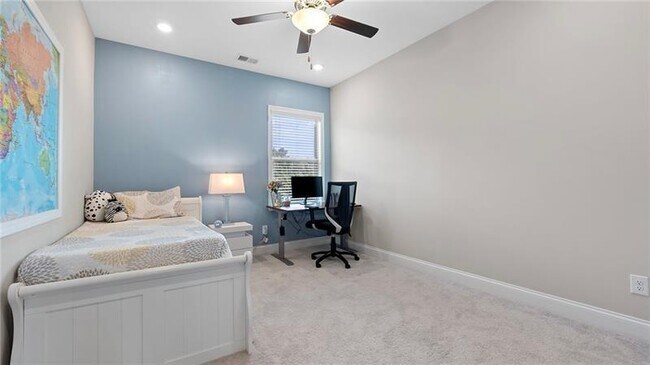 Building Photo - 3860 Oxford Park Ln